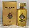 Men’s perfume with a fresh, floral and woody scent profile