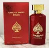 Men’s perfume with a fresh, floral and woody scent profile
