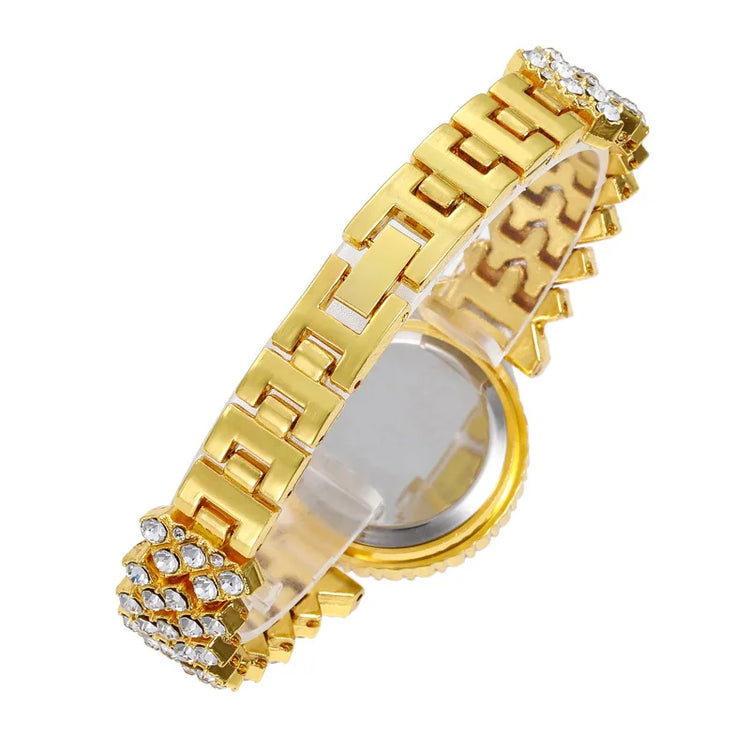 Women's quartz watch with stainless steel band